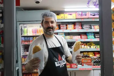 Sivas'ta Üç Yıldır Süren 'Askıda Tost' Kampanyası Öğrencilerin Yüzünü Güldürüyor