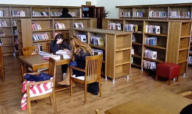 Aydın İl Halk Kütüphanesi'nde kitap ödünç verme hizmeti 3 gün duracak