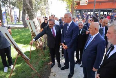 Bakan Ersoy'dan Felaket Tellallığı Tepkisi: 3 Yılda Şehirler İnşa Ettik