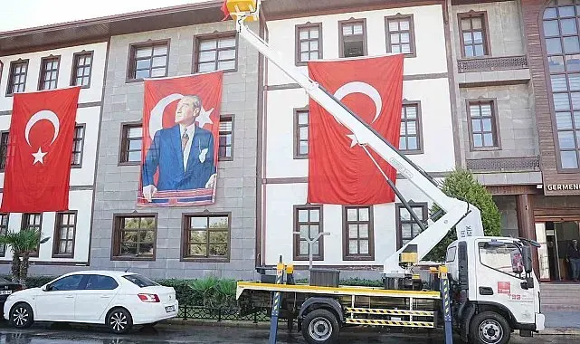 Hibe araç Germencik Belediyesi'nin hizmetine girdi