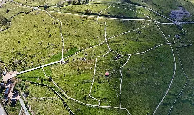 UNESCO listesinde yer alan tarihi mezarlık havadan görüntülendi