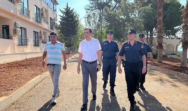 Kaymakam Topsakaloğlu, Tekeli Jandarma Sosyal Tesisleri inşaatını inceledi