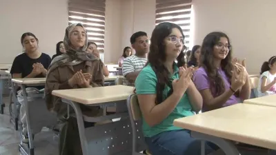 Şanlıurfa'da Çocuklar İşaret Dili Öğrenerek Engelleri Aşıyor