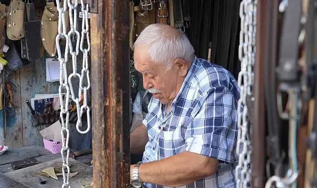 2 metrekarelik dükkanında üretiyor, 81 ile gönderiyor