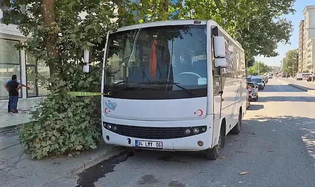 İstanbul'da 3 gündür aranan adam park halindeki servis aracında ölü bulundu