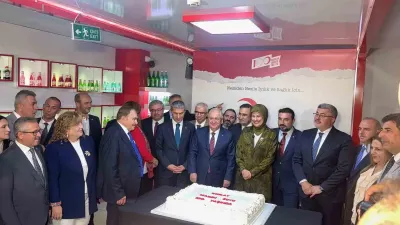 Kızılay Maden Suyu Yüzyıllık Başarı Hikayesini Afyonkarahisar’da Kutladı