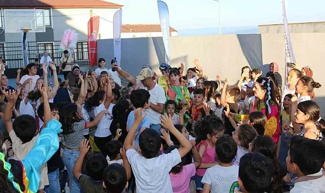 Körfez'de çocukların şenlik heyecanı
