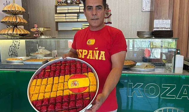 Dünyaca ünlü Gaziantep baklavası dünya şampiyonu İspanya renklerine büründü