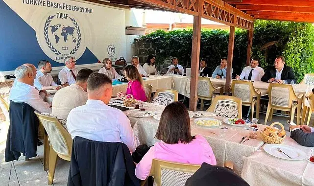 AK Parti Grup Başkanvekili Usta: "Talepler doğru bir şekilde değerlendirecek, iyi bir yasa teklifi kısa sürede gelecek diye düşünüyorum"