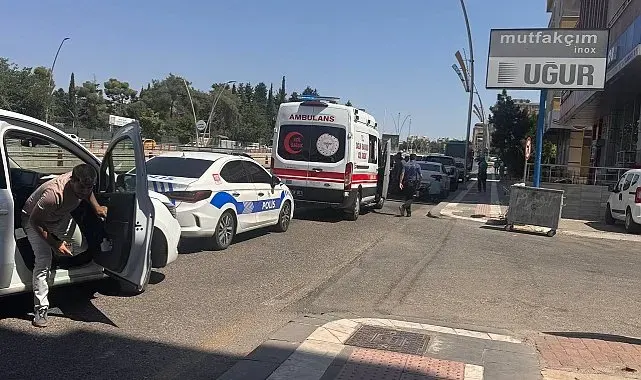 Kontrolden çıkarak devrilen motosikletin sürücüsü yaralandı