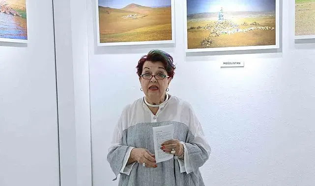 "Uzaklarda Bir Yerlerde" sergisi açıldı