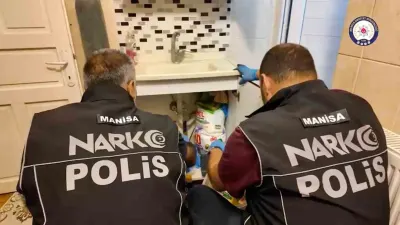 Manisa'da Zehir Tacirlerine Büyük Darbe: 20 Tutuklama