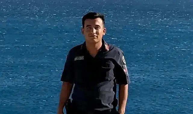 Kalp krizi sonucu hayatını kaybeden uzman çavuş son yolculuğuna uğurlandı