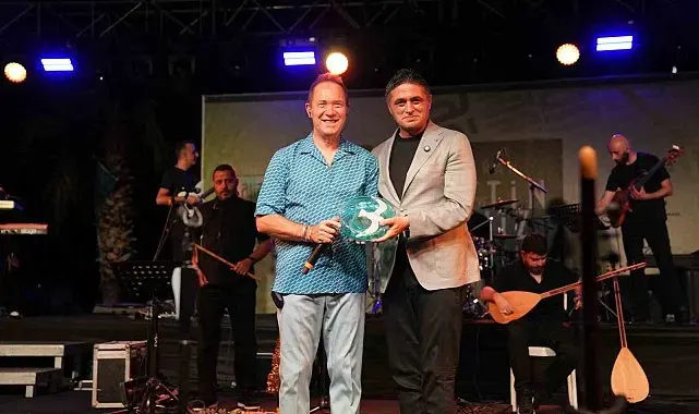 Aliağa Sanat Günleri, Şakran Zeytin ve Deniz Festivali ile başladı