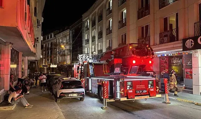 Esenyurt'ta otel yangını: Çok sayıda vatandaş mahsur kaldı