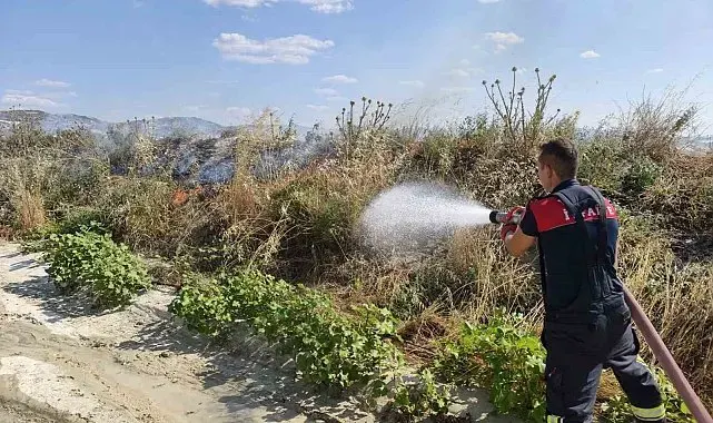 Burdur'da arazi yangınında 20 dekarlık alan kül oldu