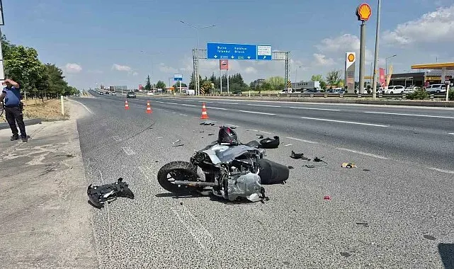 Eskişehir'de otomobile arkadan çarpan motosikletli yaralandı