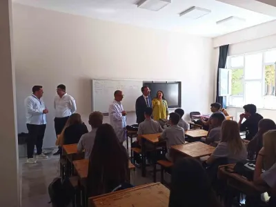 Bandırma'da İki Okul Yeni Modern Binalarında Eğitime Başladı