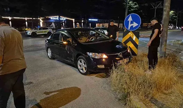 Eskişehir'de otomobil ile ticari taksi çarpıştı