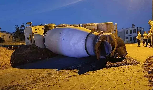 Kahramanmaraş'ta beton mikseri devrildi: 1 yaralı