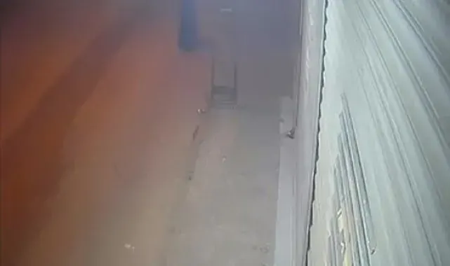 Tanınmamak için kadın kılığına girip silahlı saldırı düzenledi