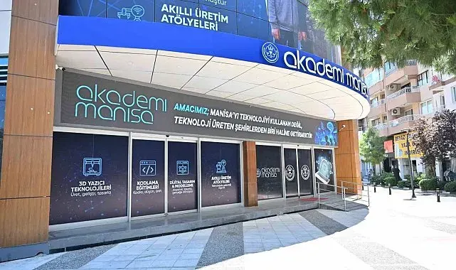 Akademi Manisa'da teknoloji seferberliği