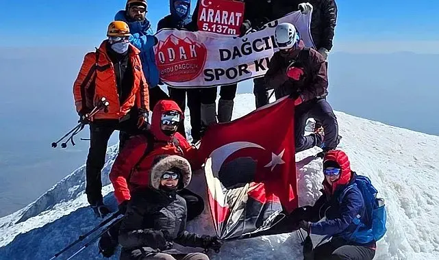 Ordulu dağcılar zirve yaptı