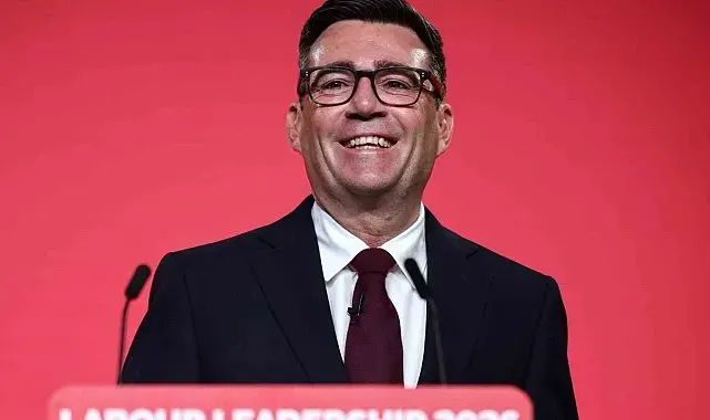 İngiltere'de iktidardaki İşçi Partisi'nin yeni lideri Andy Burnham oldu