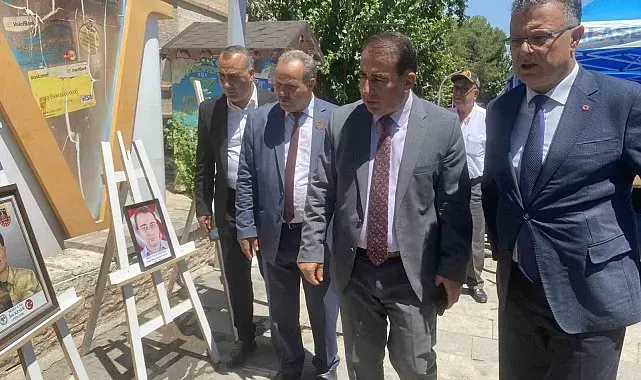 Alaşehir'de şehitler için 2 bin kişilik vefa sofrası