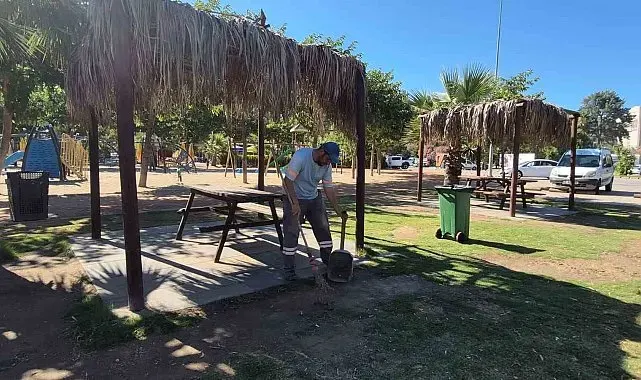 Kuşadası'nda Adagöl Mesire Alanı'na yaz bakımı