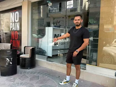 Antalya'da Spor Salonu Önünde Unutulan Çanta Kameralara Yansıdı