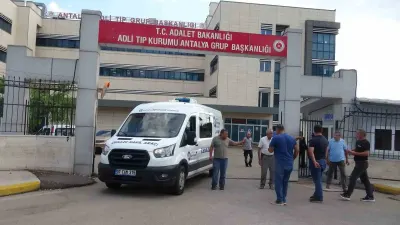Antalya'da Dehşet: Eşini, Kayınvalidesini ve Kayınpederini Öldüren Şüpheli Kırsalda Yakalandı