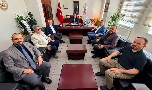 Kayseri Devlet Hastanesi'nde sağlık hizmetleri ile sanayi kuruluşları arasındaki iş birliği görüşüldü