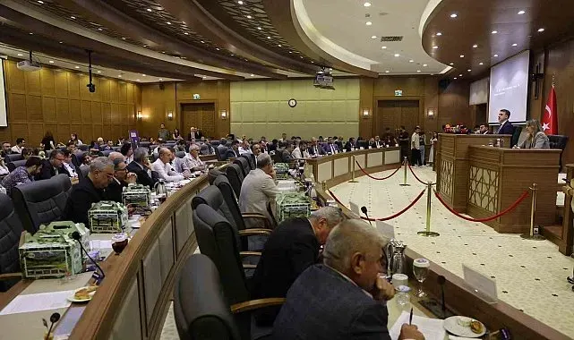 Büyükşehir Meclisi'nden stratejik kararlar
