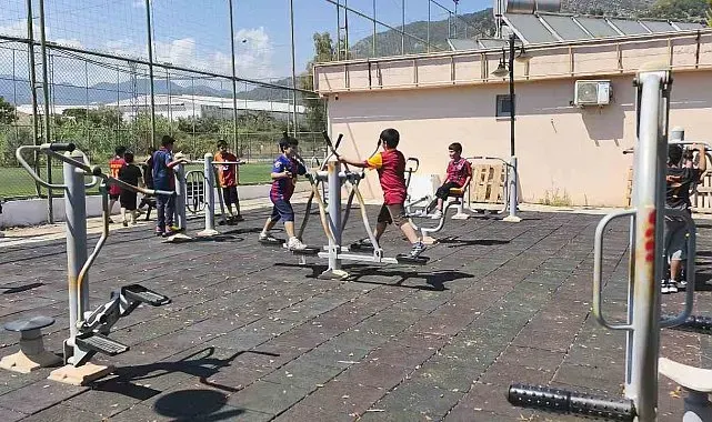 Hafızlık öğrencileri yeşil sahada moral depoladı