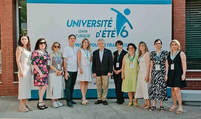 Fransızca eğitiminin kalbi İzmir'de attı