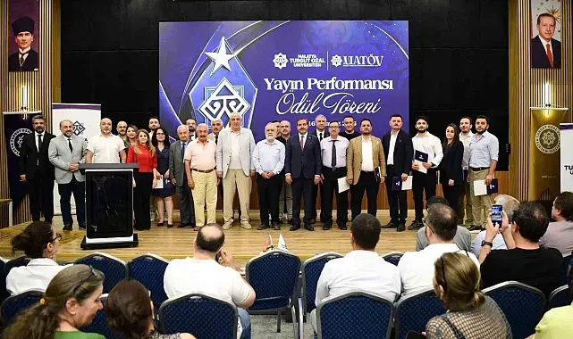 MTÜ'de akademik kurul toplandı, başarılı akademisyenler ödüllendirildi