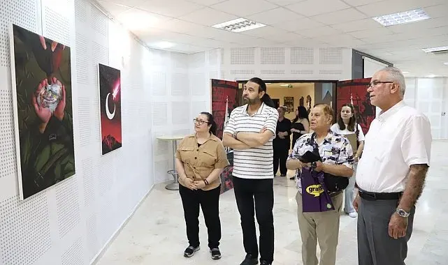 DPÜ'de "Zaferin Adı Türkiye" Poster Sergisi sanatseverlerle buluştu