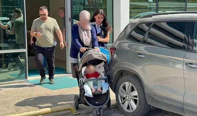 Bebek arabasında 1 kilo metamfetaminle yakalanan karı-koca tutuklandı