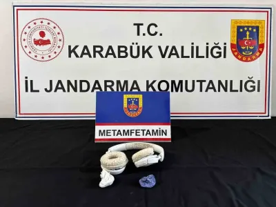 Karabük'te Jandarmadan Şafak Operasyonu: Uyuşturucu Tacirlerine Darbe