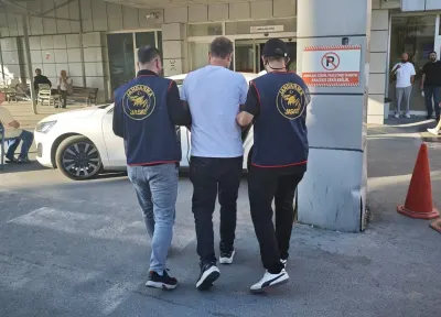 Gümüşhane'de Onlarca Yıl Hapis Cezasıyla Aranan İki Firari İstanbul'da Yakalandı