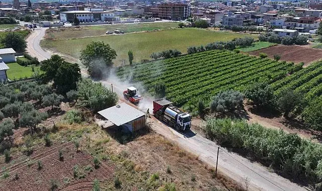 Ahmetli'de 8 kilometrelik yol hamlesi