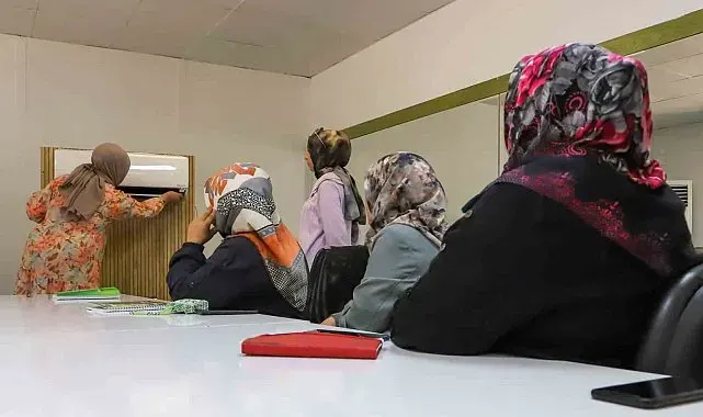 Kadınlara yönelik klima-kombi bakım eğitiminin üçüncü dönemi