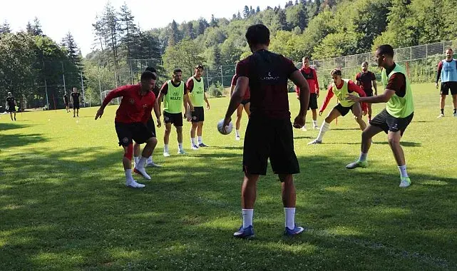 Fatih Karagümrük, yeni sezon hazırlıkları için Bolu'da kampa girdi
