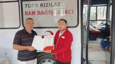 Sinop'ta örnek duyarlılık: 38 kez kan bağışlayan Şükrü Doyum altın madalya aldı