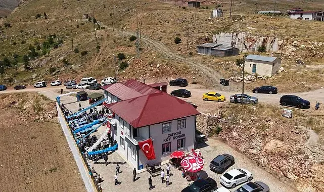 Çatıksu Köy Konağı hizmete açıldı