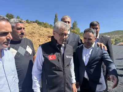 Bingöl'de Köy Yolları Sıcak Asfaltla Yenileniyor: Hedef 100 Kilometre