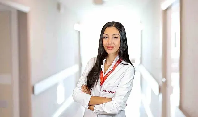 Op. Dr. Oğur: "Gebelikte yüzme güvenli ancak her anne adayı için uygun olmayabilir"