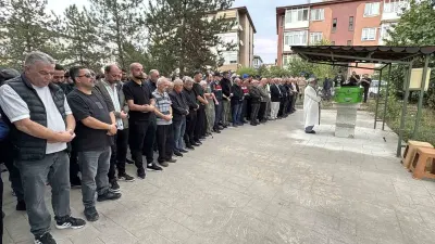 Amasra'daki Feci Kazada Hayatını Kaybeden Müzik Öğretmeni Cansu Kocakurt Son Yolculuğuna Uğurlandı