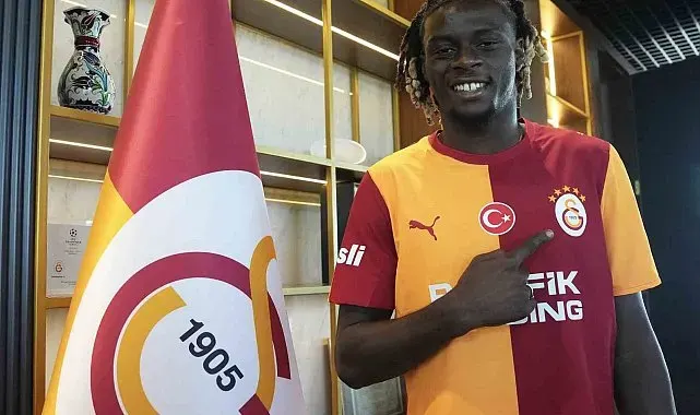 Lesley Ugochukwu, Galatasaray'ın 11. Fransız futbolcusu oldu
